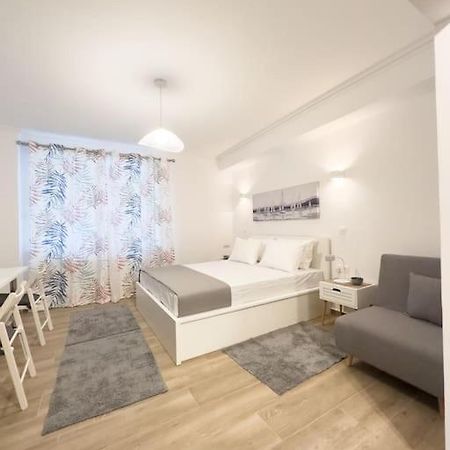 Petite Retreat In Kolonaki, Athens /Netflix Apartment Ngoại thất bức ảnh