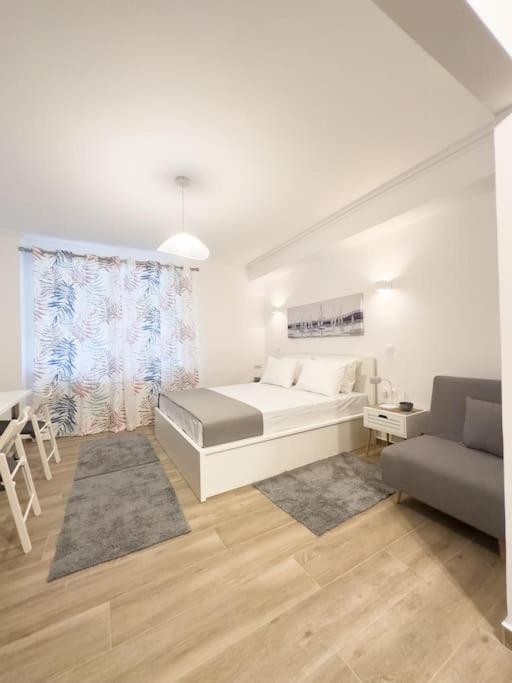 Petite Retreat In Kolonaki, Athens /Netflix Apartment Ngoại thất bức ảnh